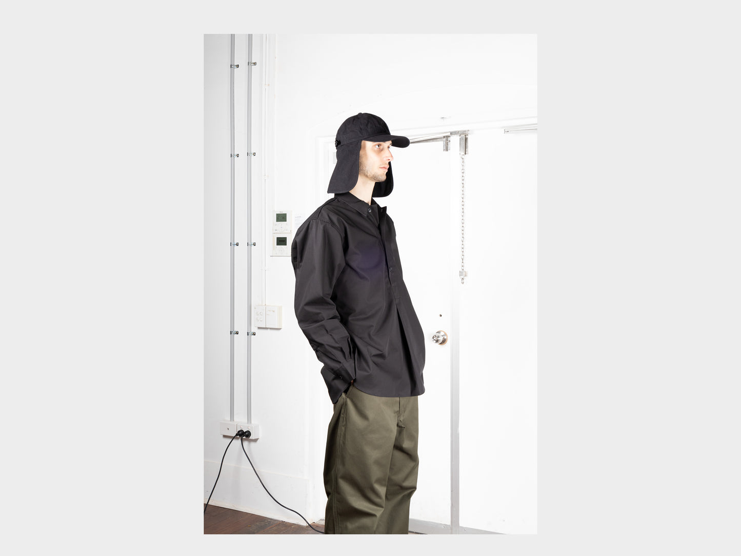 R0C4 "Sun Cap" Black Wax