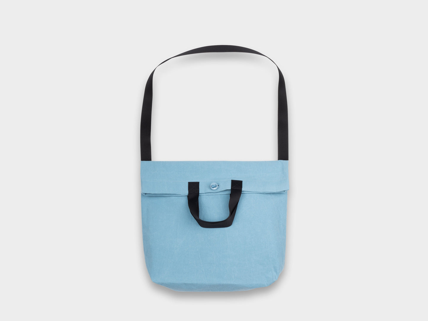 R17B1 "Multi Handle Tote" Mineral Wax
