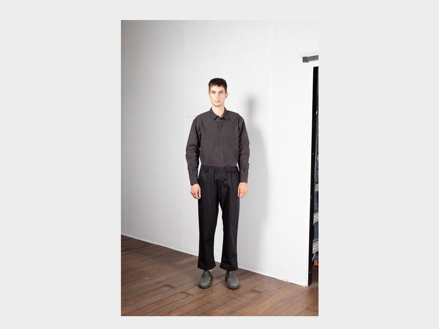 R17P6 "Easy Pants" Black Magic Gabardine