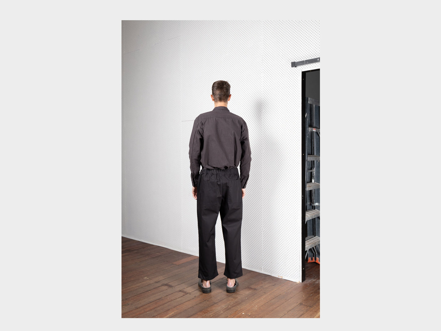 R17P6 "Easy Pants" Black Magic Gabardine