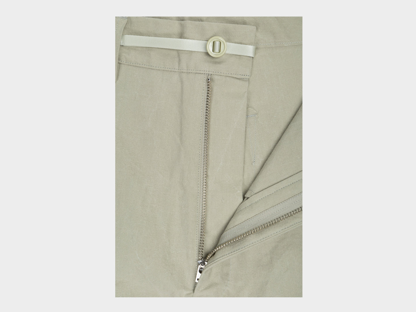 R19P4 "Wide Pants" Poa Wax