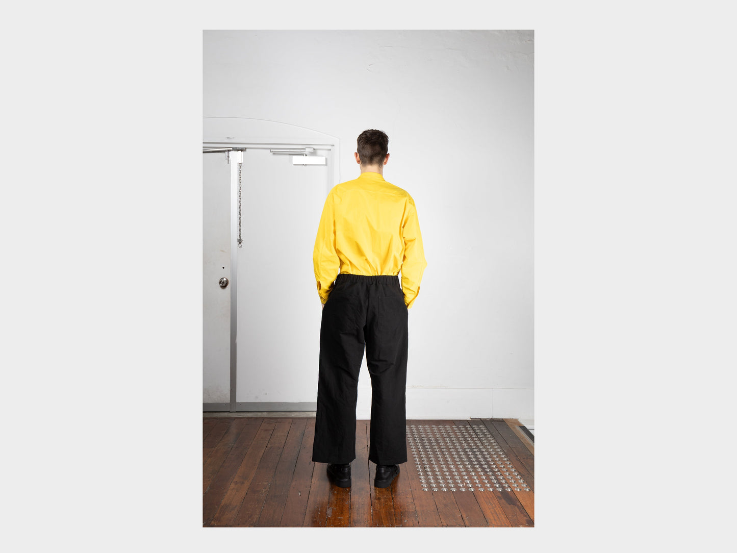 R20P5 "Solid Pants" Black Linen