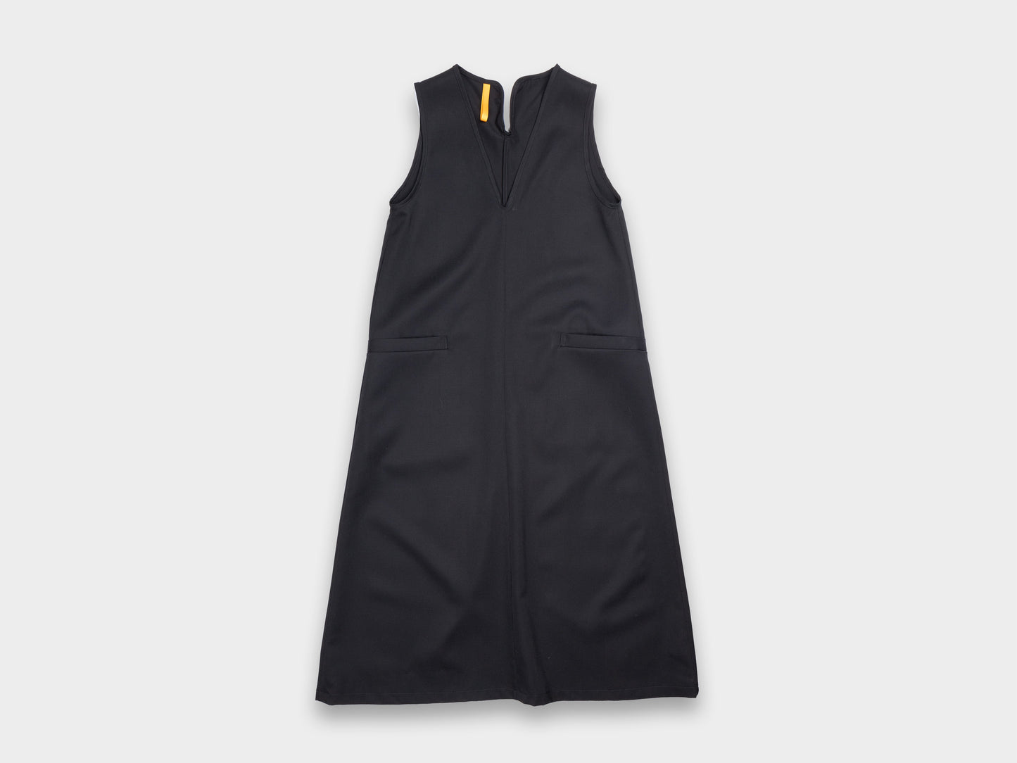 W-R17A5 "V Dress" Black Wool Gabardine
