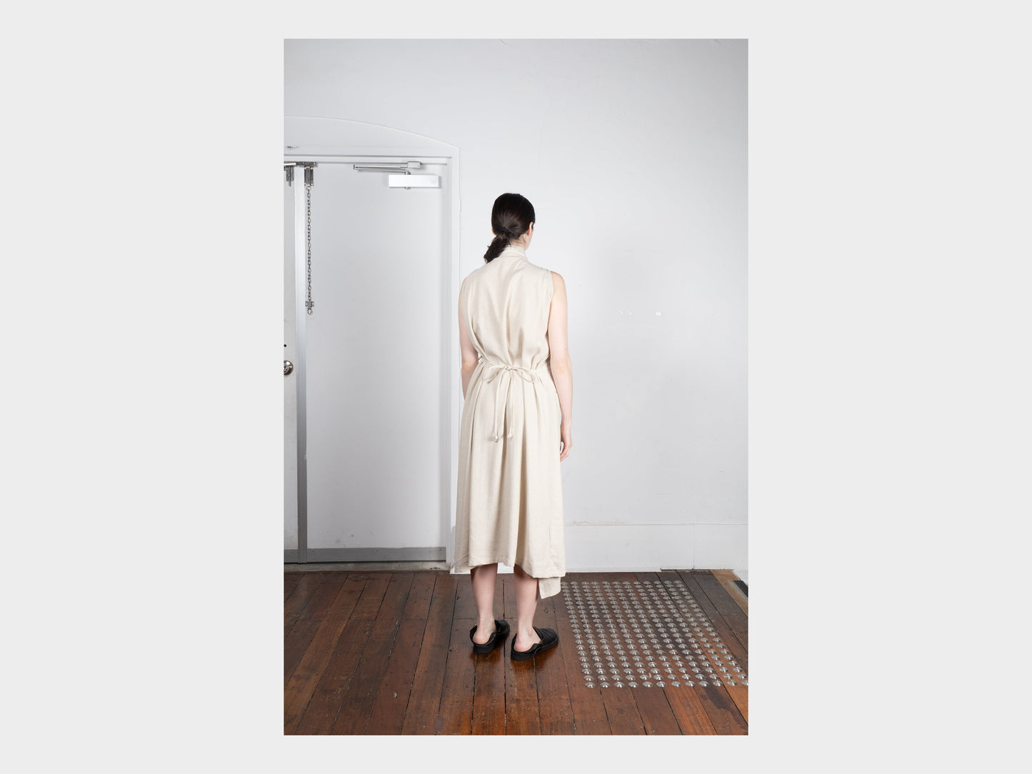 W-R20A8 "Jeogori Dress" Sand Grosgrain