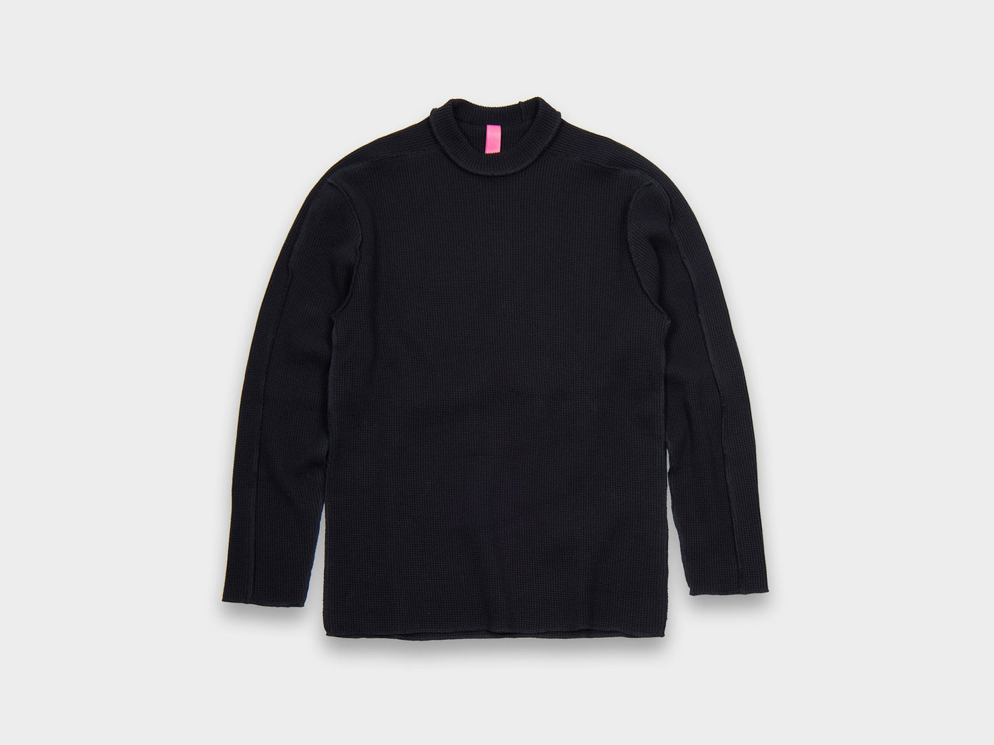R0M1 Black