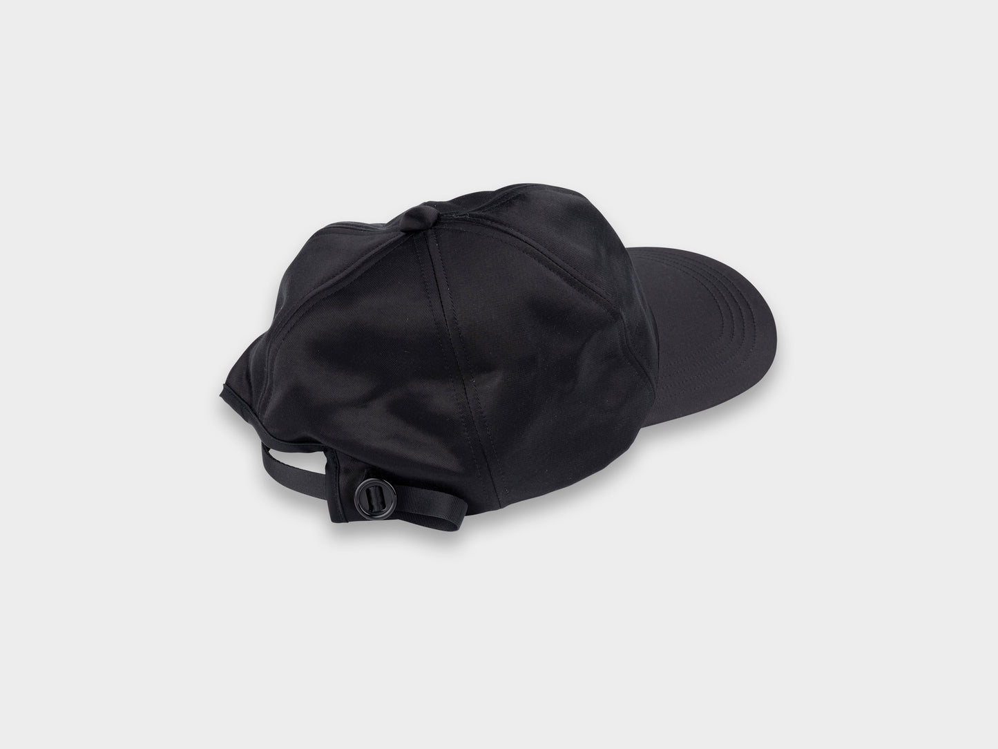 R12C3 Black DB