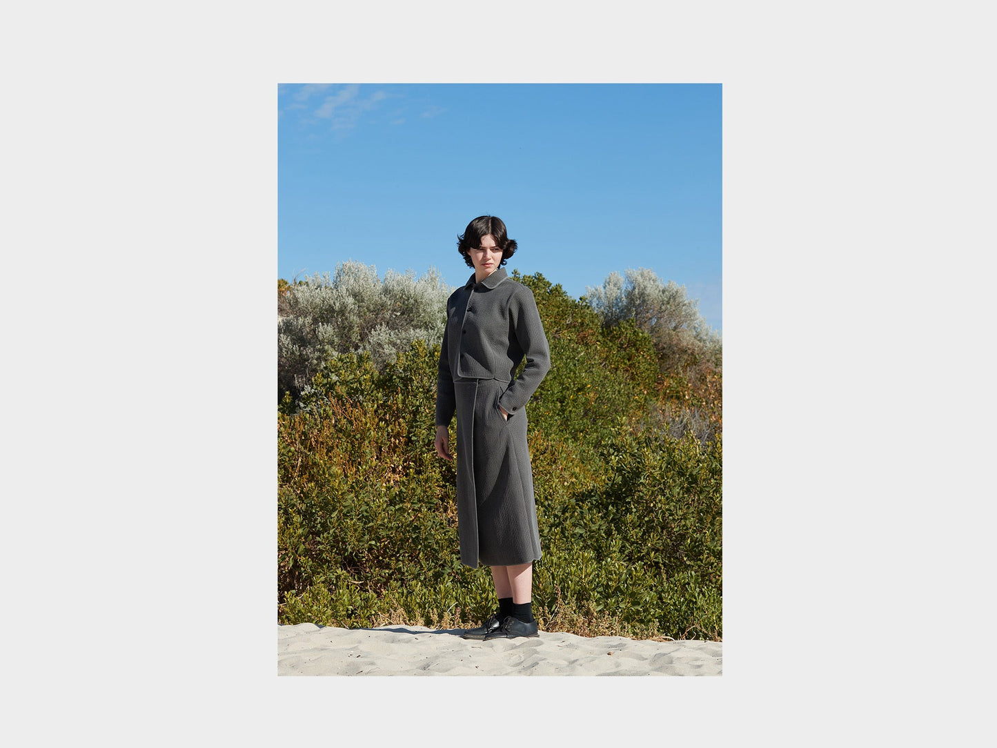 W-R9O6 "Wrap Skirt" Black Ash
