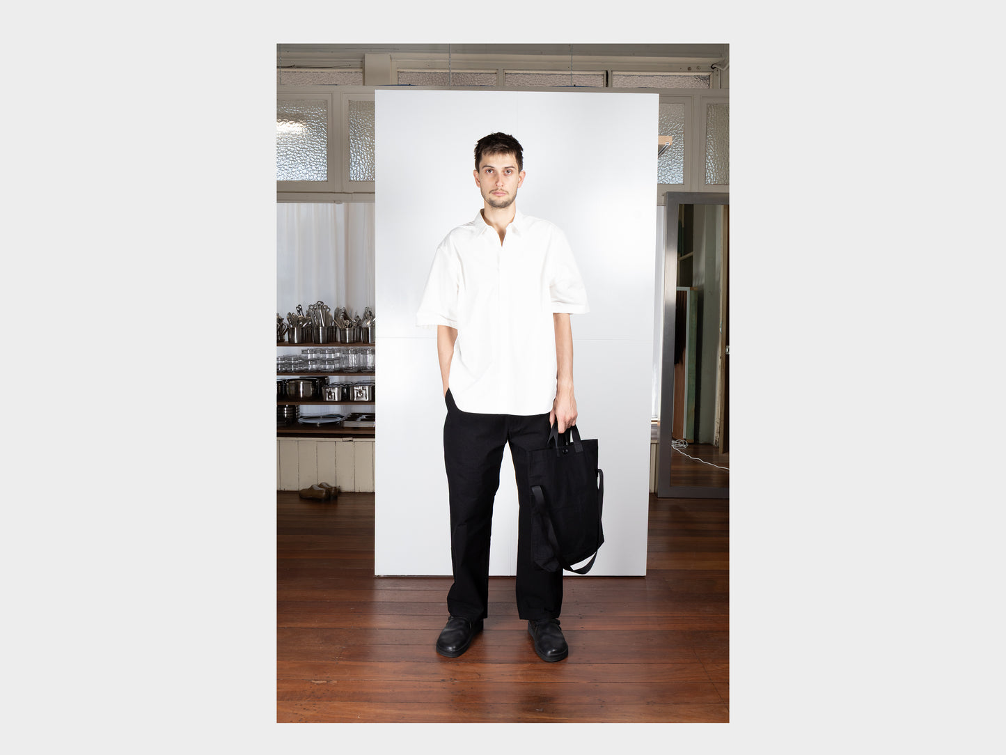 R0B1 "Multi Handle Tote" Black Wax