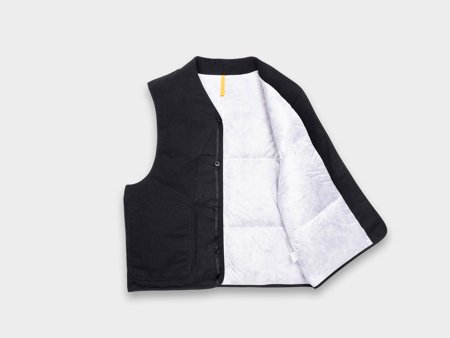 R19D5 "Down Shield Vest" Black Wax