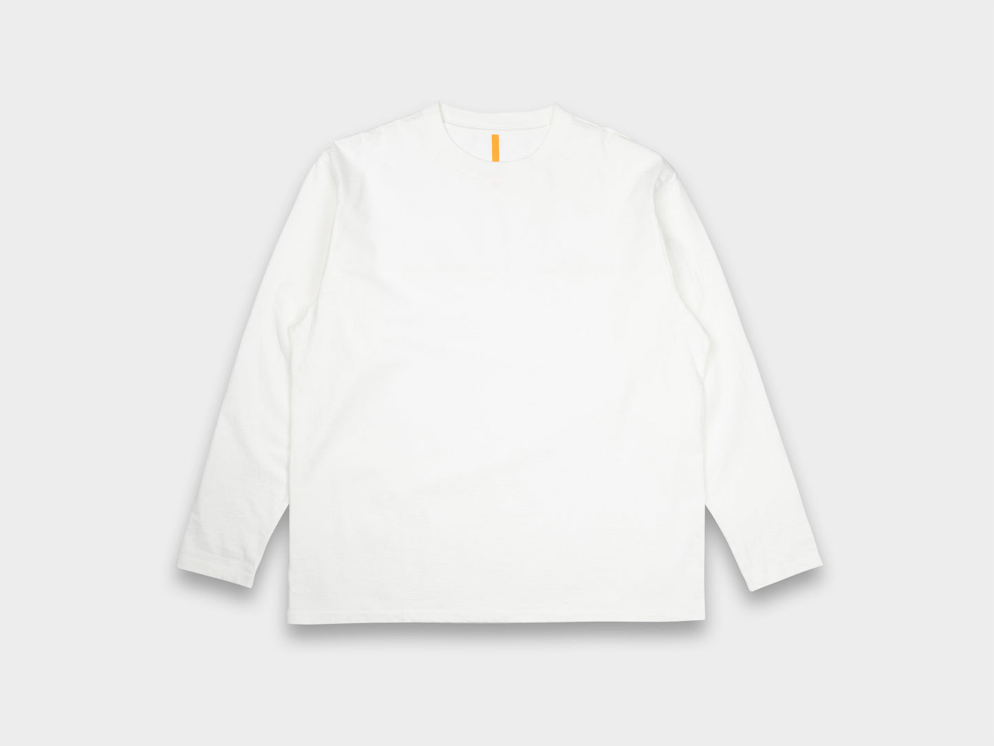 R19T3 "Big T-Shirt Long-Sleeve" White