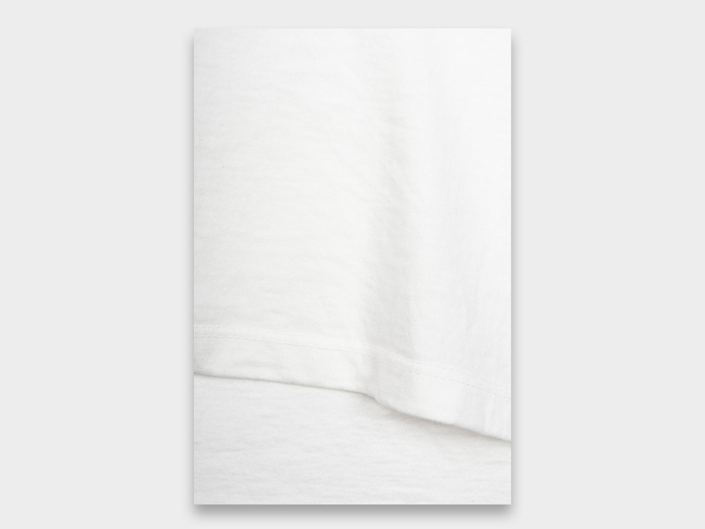 R19T3 "Big T-Shirt Long-Sleeve" White