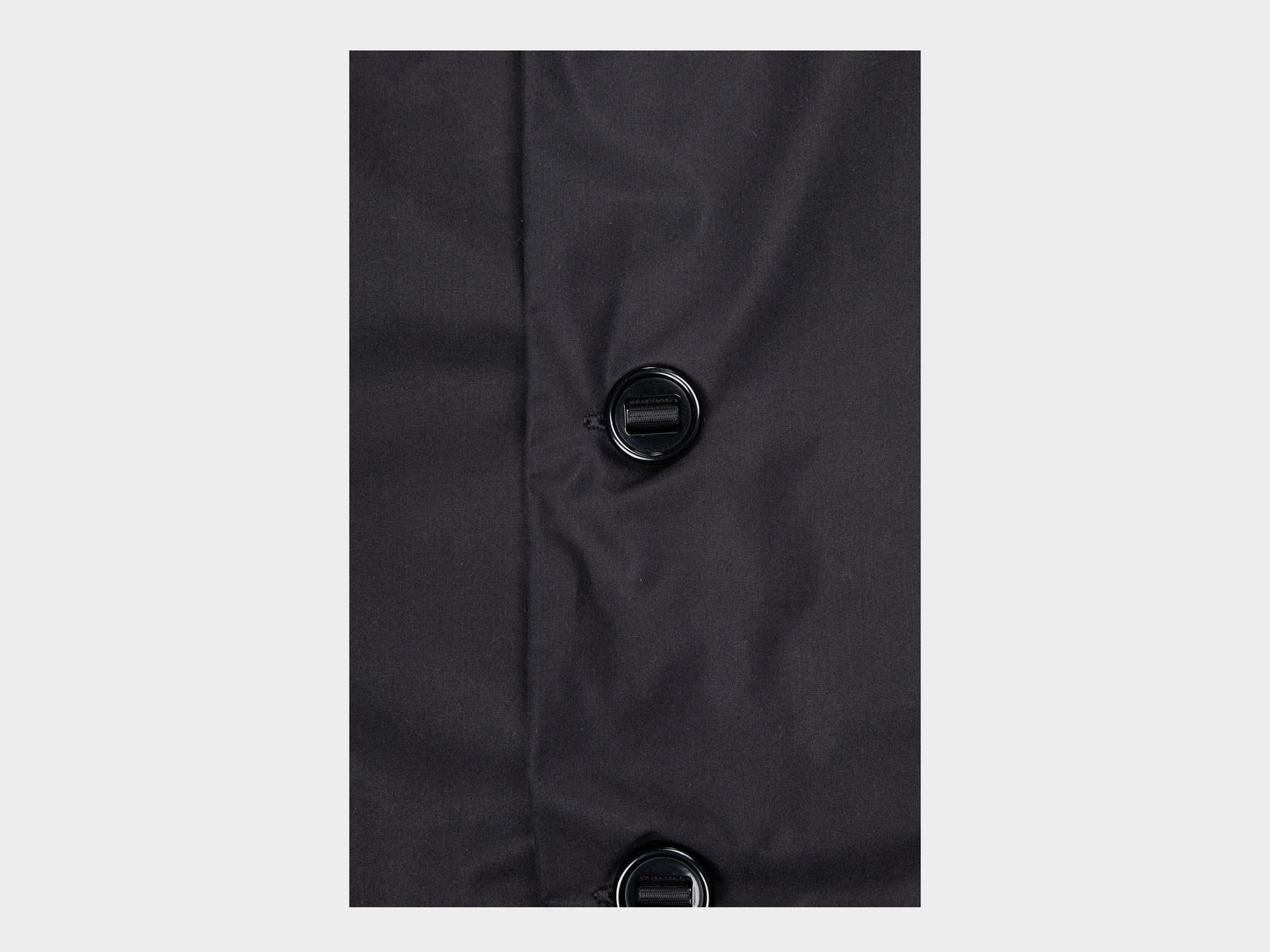 R19Y1 "Gill Coat" Black Master Shield