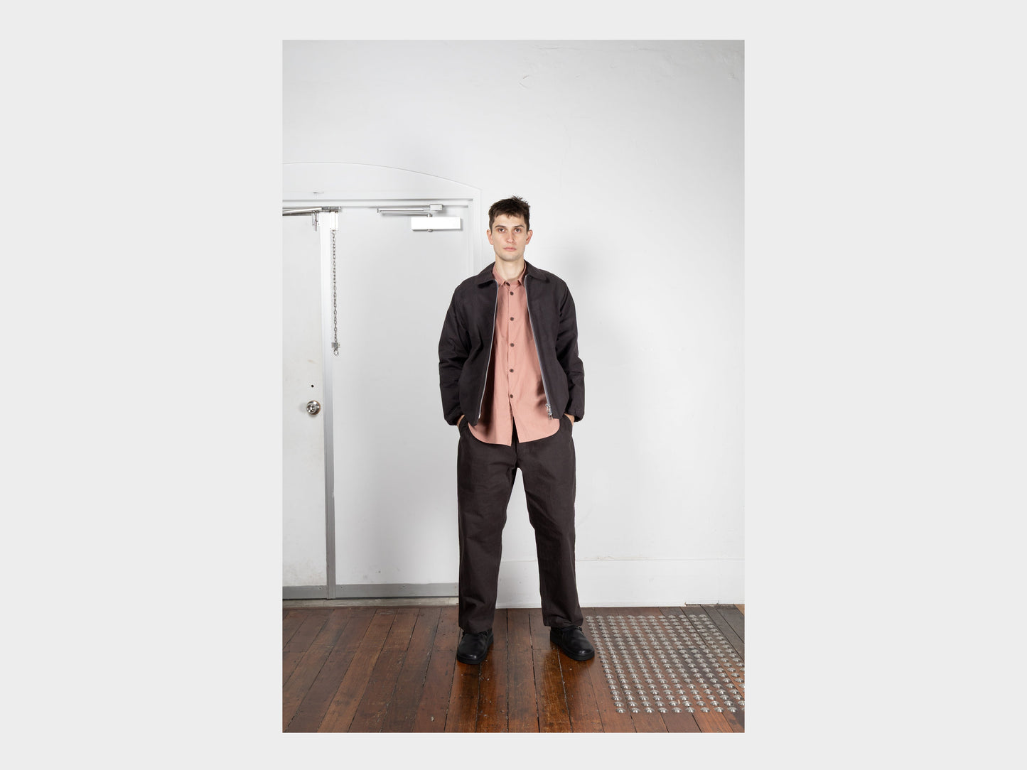 R0S3 "Scoop Shirt" Earth Wax