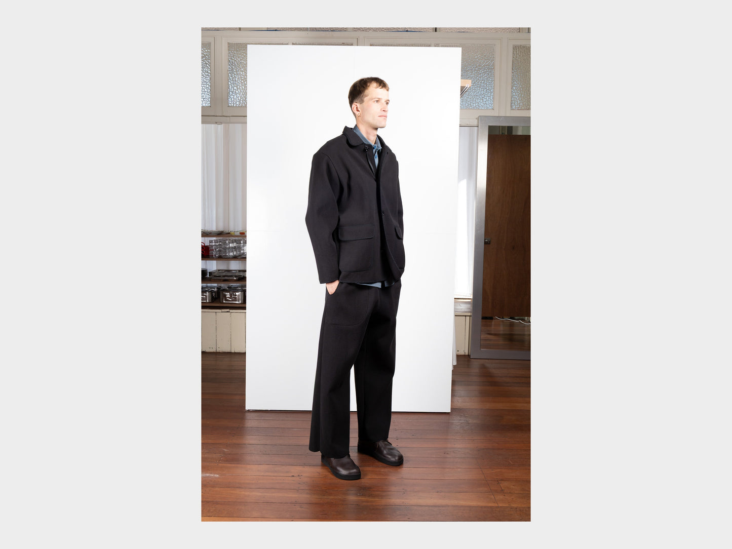 R21O2 "Coverall" Black Ash Nubi