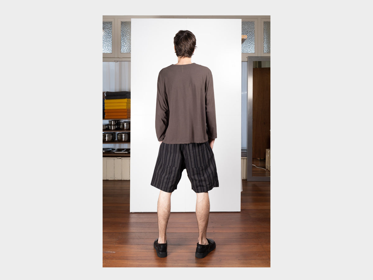 R21P7 "Easy Shorts" Grey Theatre Wax