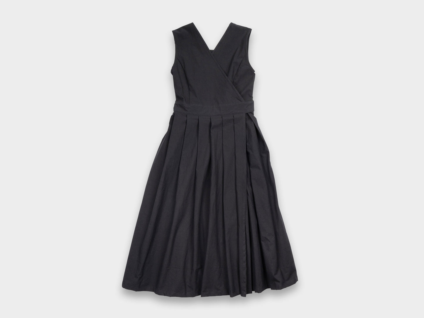 W-R19A8 "Korean Apron Dress" Black Weather