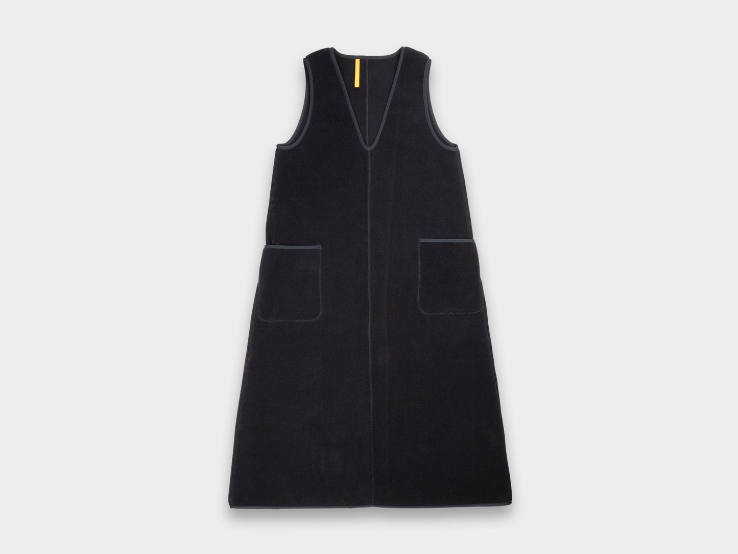 W-R19F5 "V Dress" Black 300