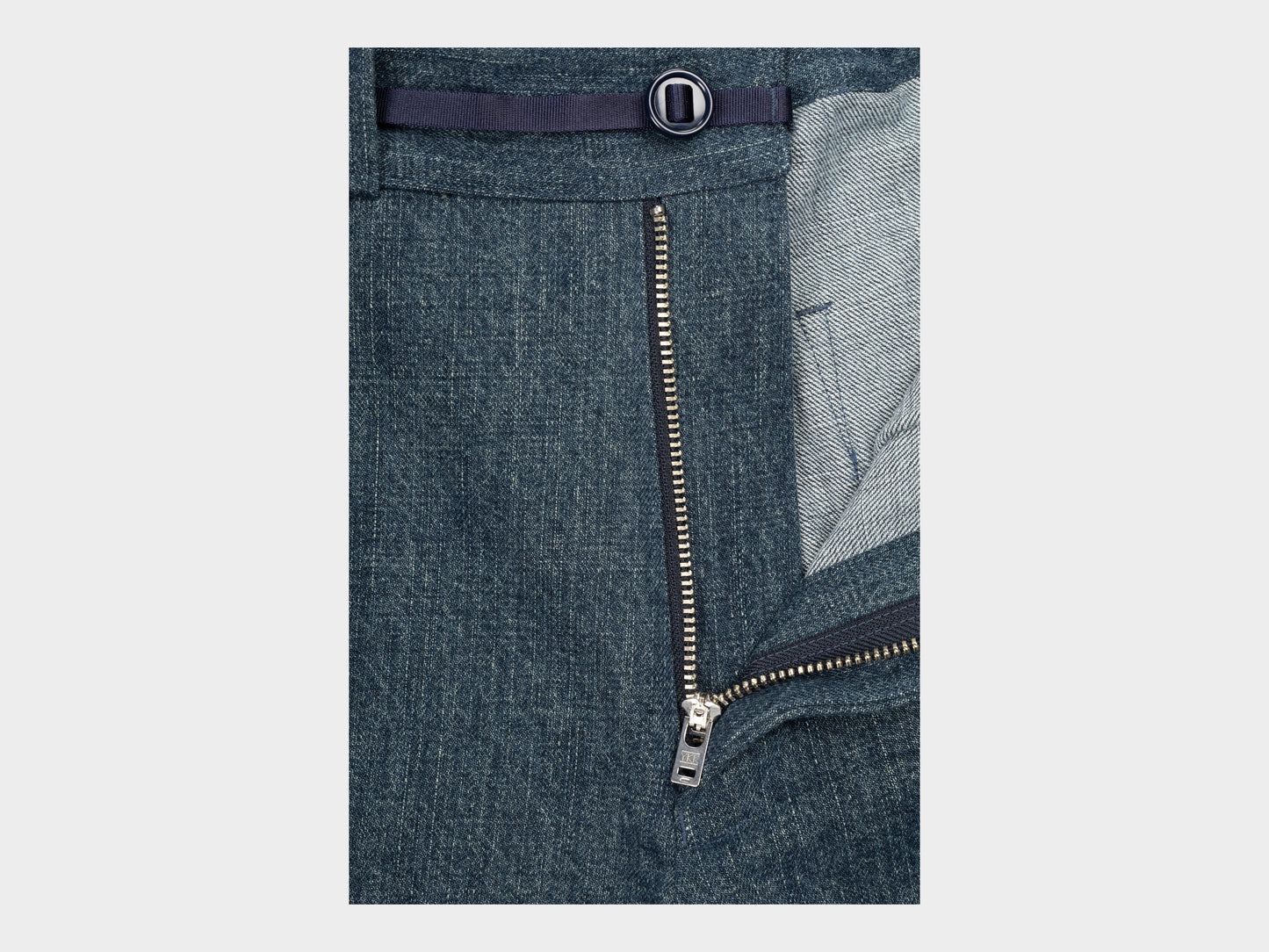 W-R19P4 "High-Wide Pants" Fade Denim