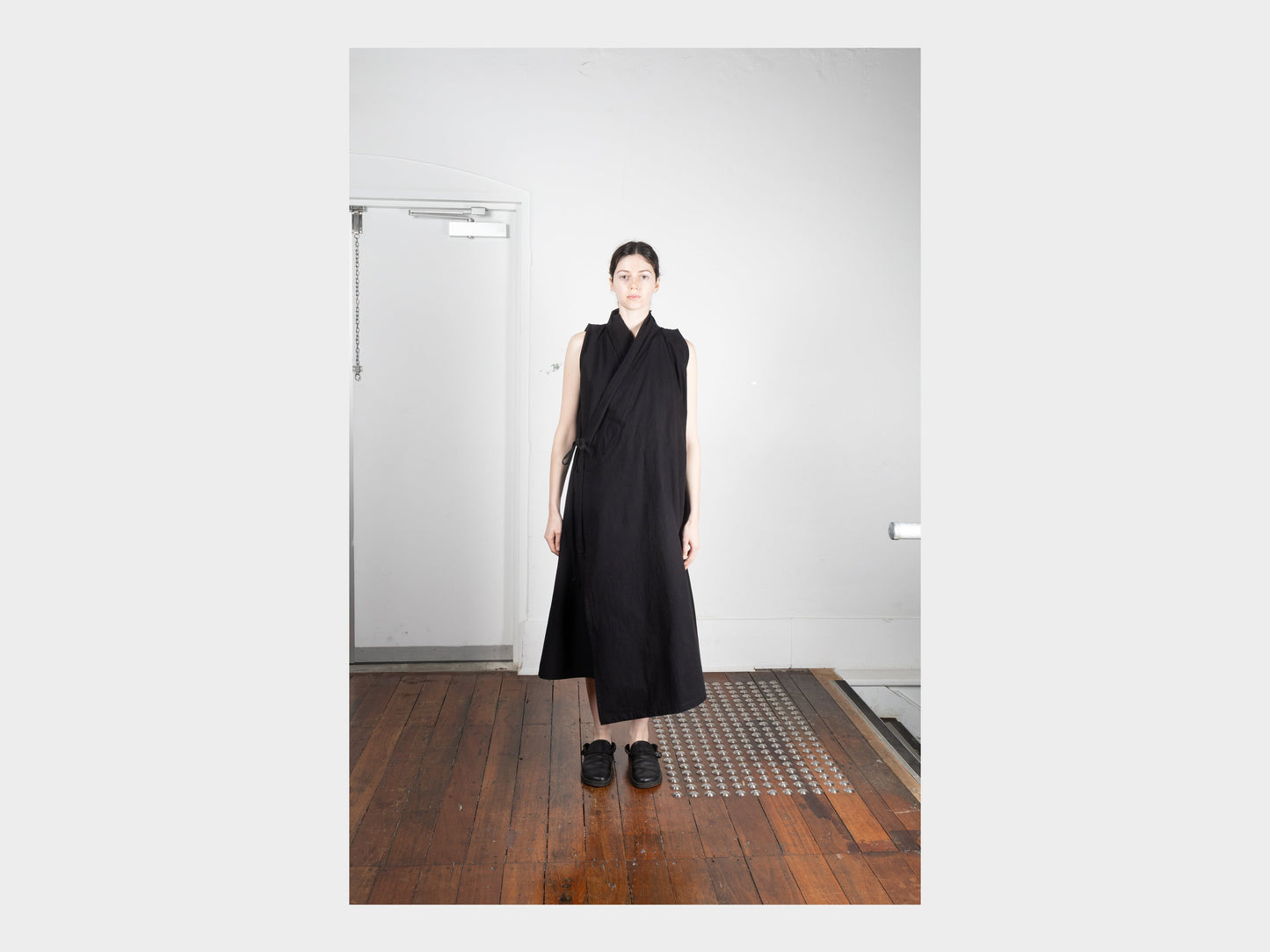 W-R0A8 "Jeogori Dress" Black Wash