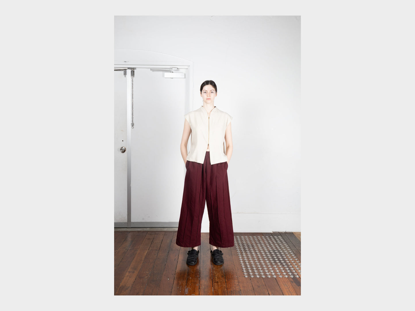 W-R20P3 "Tuck Pants" Sap Linen