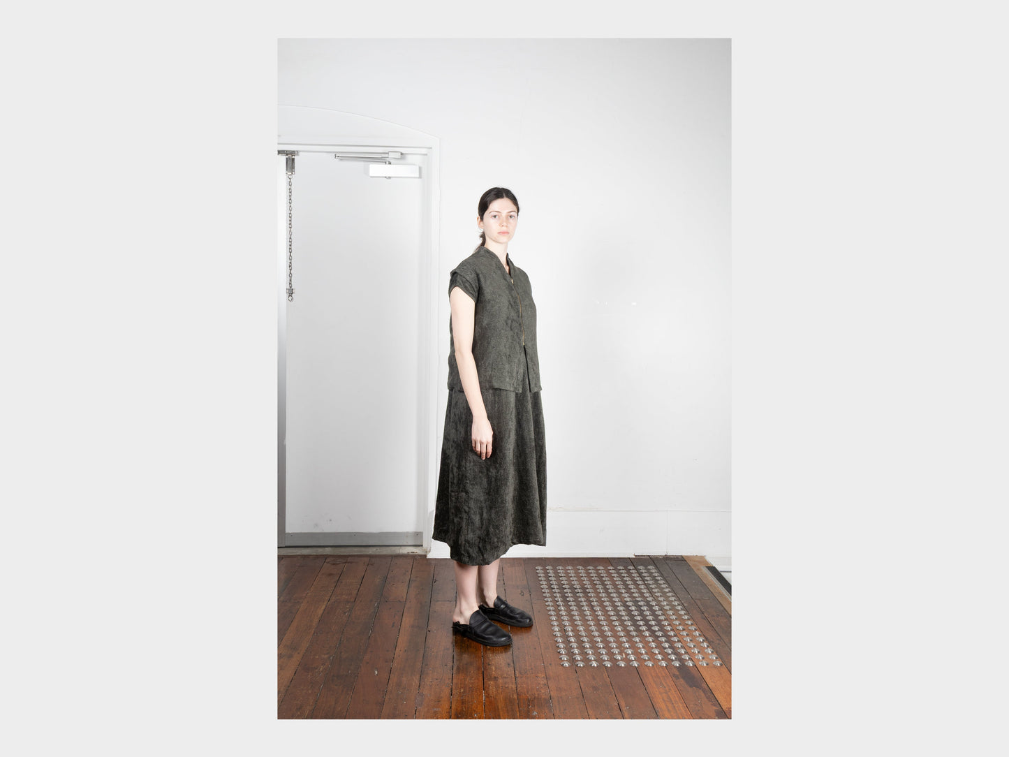W-R20S5 "Zip Tank" Bark Linen Velvet