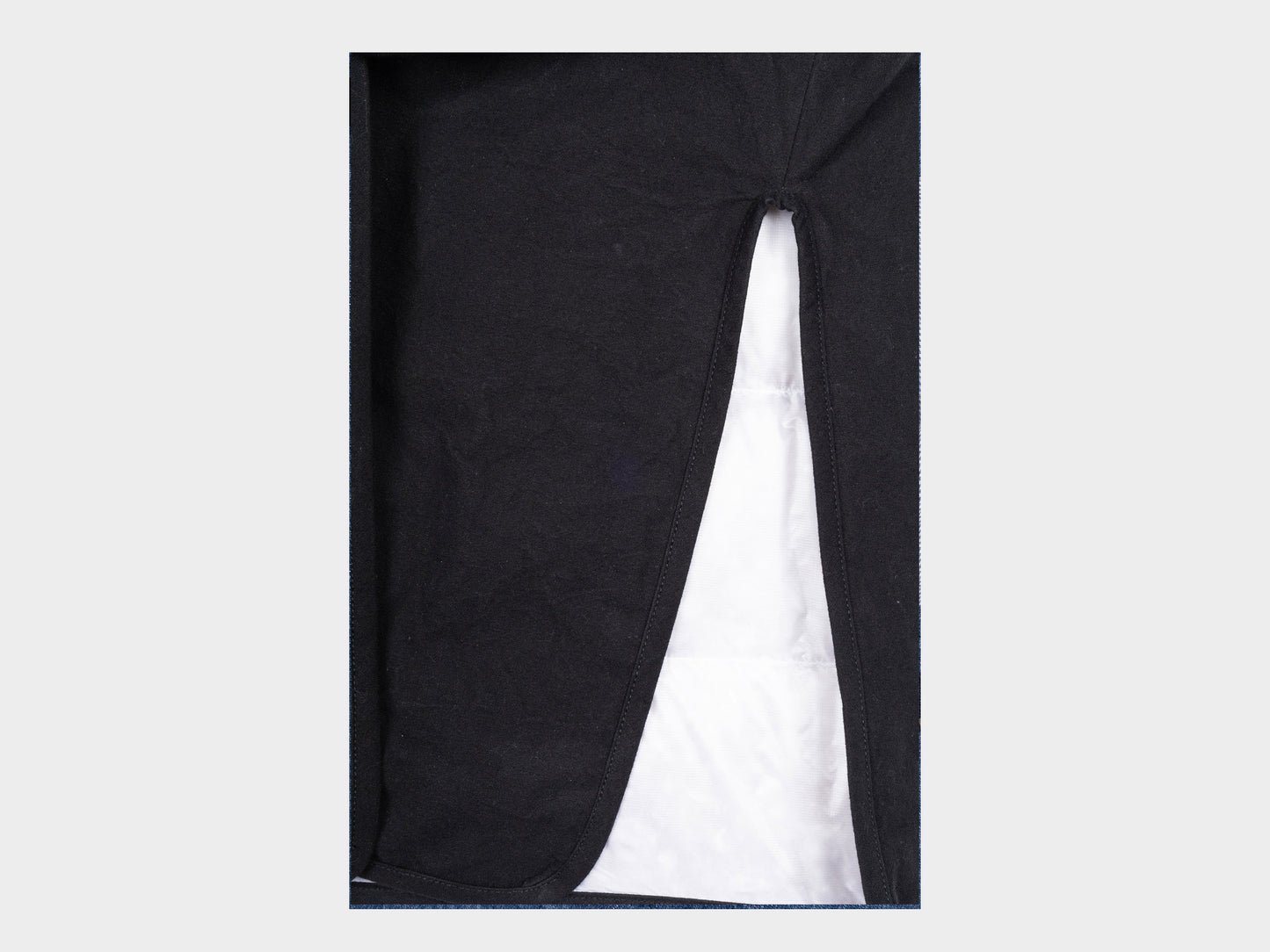 W–R21D7 "Down Cross Cardigan" Black Wax