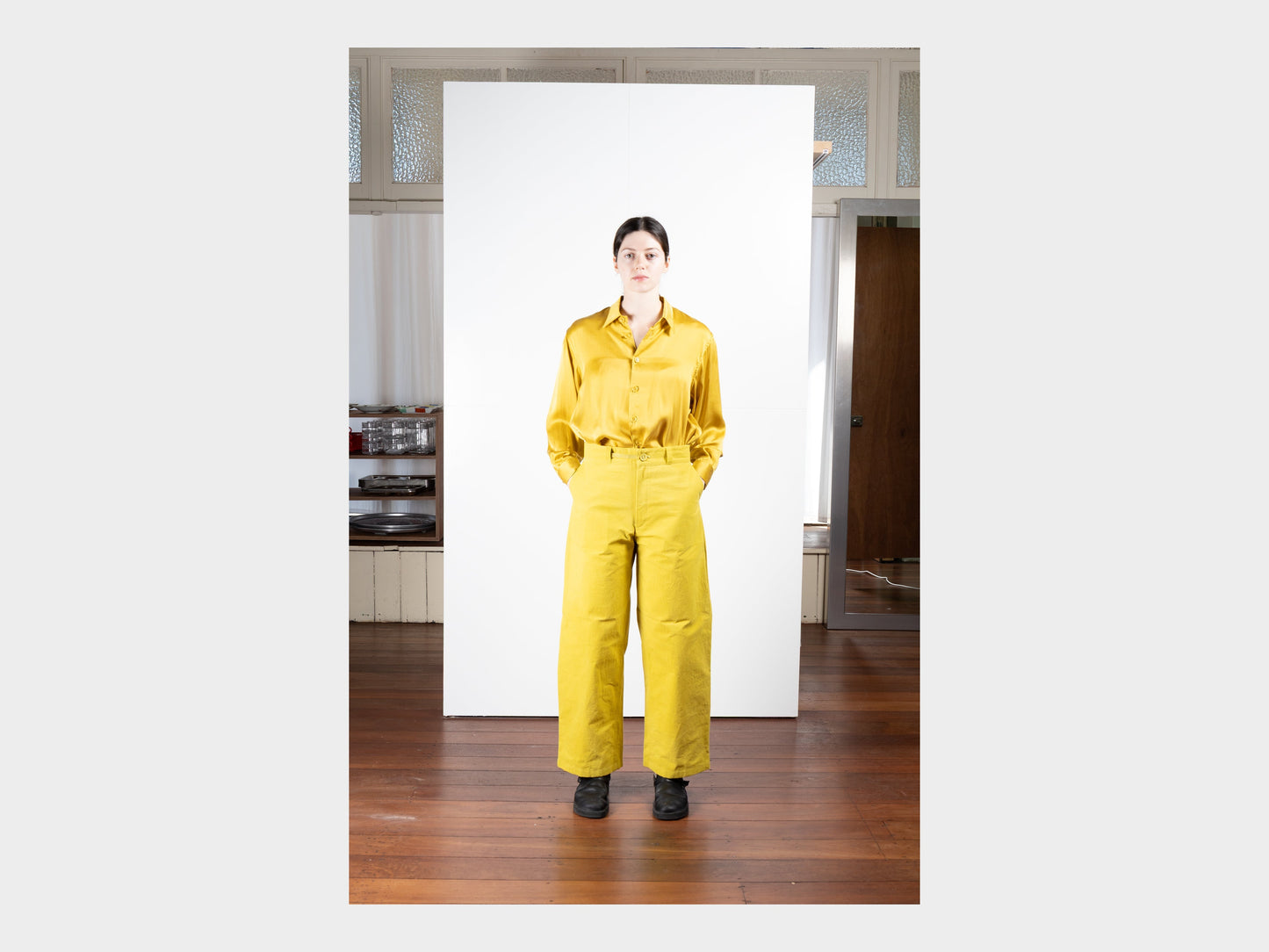 W–R21P4 "High-Wide Pants" Wattle Wax