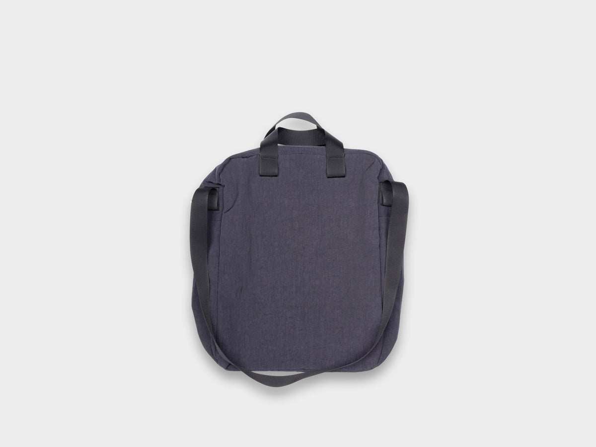 R21B0 "Zip Tote" Monitor Nylon
