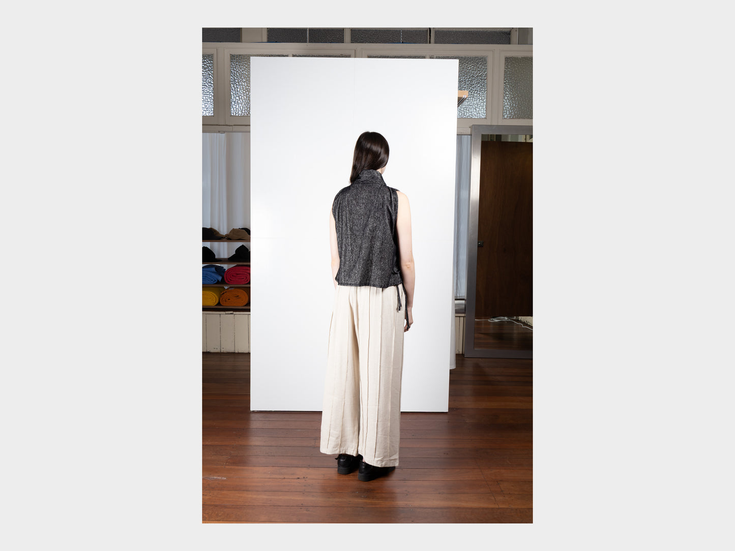 W-R20S8 "Jeogori Shirt" Black Pepper Velvet