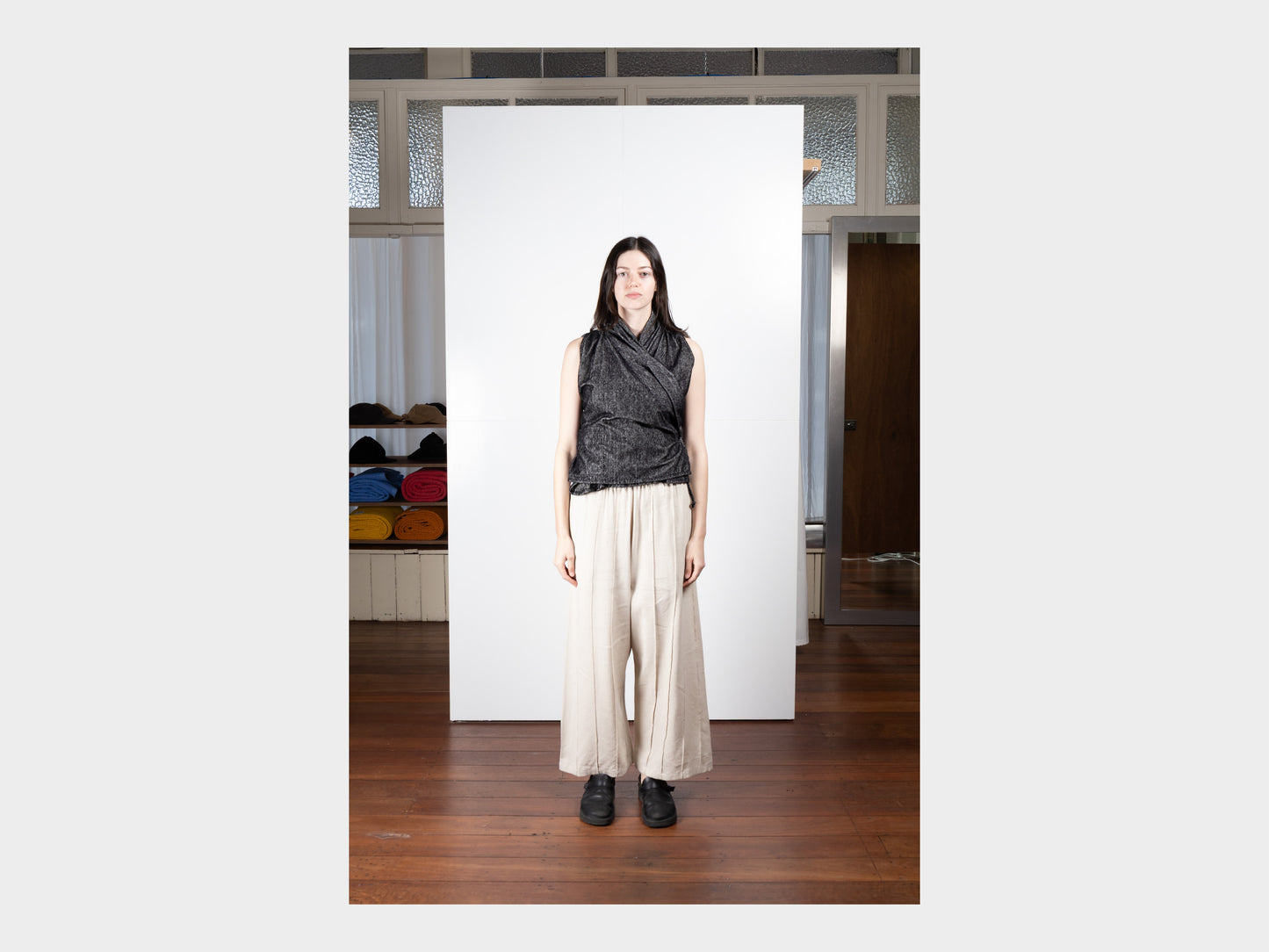 W-R20S8 "Jeogori Shirt" Black Pepper Velvet